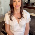 Ashley Judd Instagram - Today is #VoteEarlyDay! There are critical local and state elections happening across the country, and Nov 7th is your last day to vote. Express your values, principles, and ideals, for your family and neighbors. & let your voice be heard! Check your voter registration and go to voteearly.org to make a plan to vote, and see how easy voting early can be!