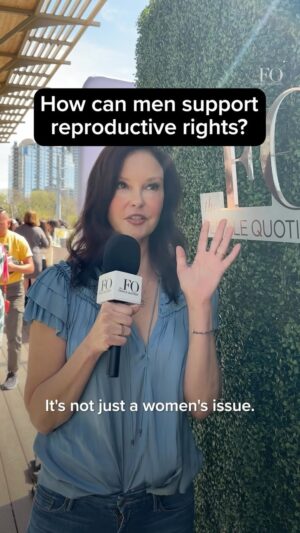 Ashley Judd Instagram - Reproductive health and #childcare are not just women’s issues; they are human rights issues. It’s not something for women to just “figure out”. The more we all band together to solve these problems, the better...for women, for men, for families—for generations to come.

@ashley_judd joined us in the #EqualityLounge @ #SXSW to stress that it’s time for men to join us and use their voices to reinforce the urgency behind women’s health reform and childcare reform.

#reproductivehealth #reproductiverights