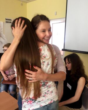 Ashley Judd Instagram - I love being a woman, and I cherish the little girl who is still alive inside of me. On #InternationalDayofTheGirl, I get on my knees to give thanks for every girl I have ever met, who has ever allowed me to hold her hand, squeeze her close, stroke and braid her hair, climb a tree, and turn a kart-wheel. I cherish every secret that has been shared, fear divulged, wish made, and dream spoken aloud. Worldwide, girls still suffer for being girls. They do 160 million more hours of household chores than their brothers. They are given less food. They are held back from starting or attending school consistently, or drop out when they begin to menstruate. Many are sexually abused and forced into child marriage. They cannot choose if, when, and how many children to have. 

To girls around the world, I hope I have, and will continue, to live up to the sacred responsibility of being your friend. At a time when there is so much darkness, I look at the light in your faces when we are connected faces and am reminded of the hope for our future. @unfpa