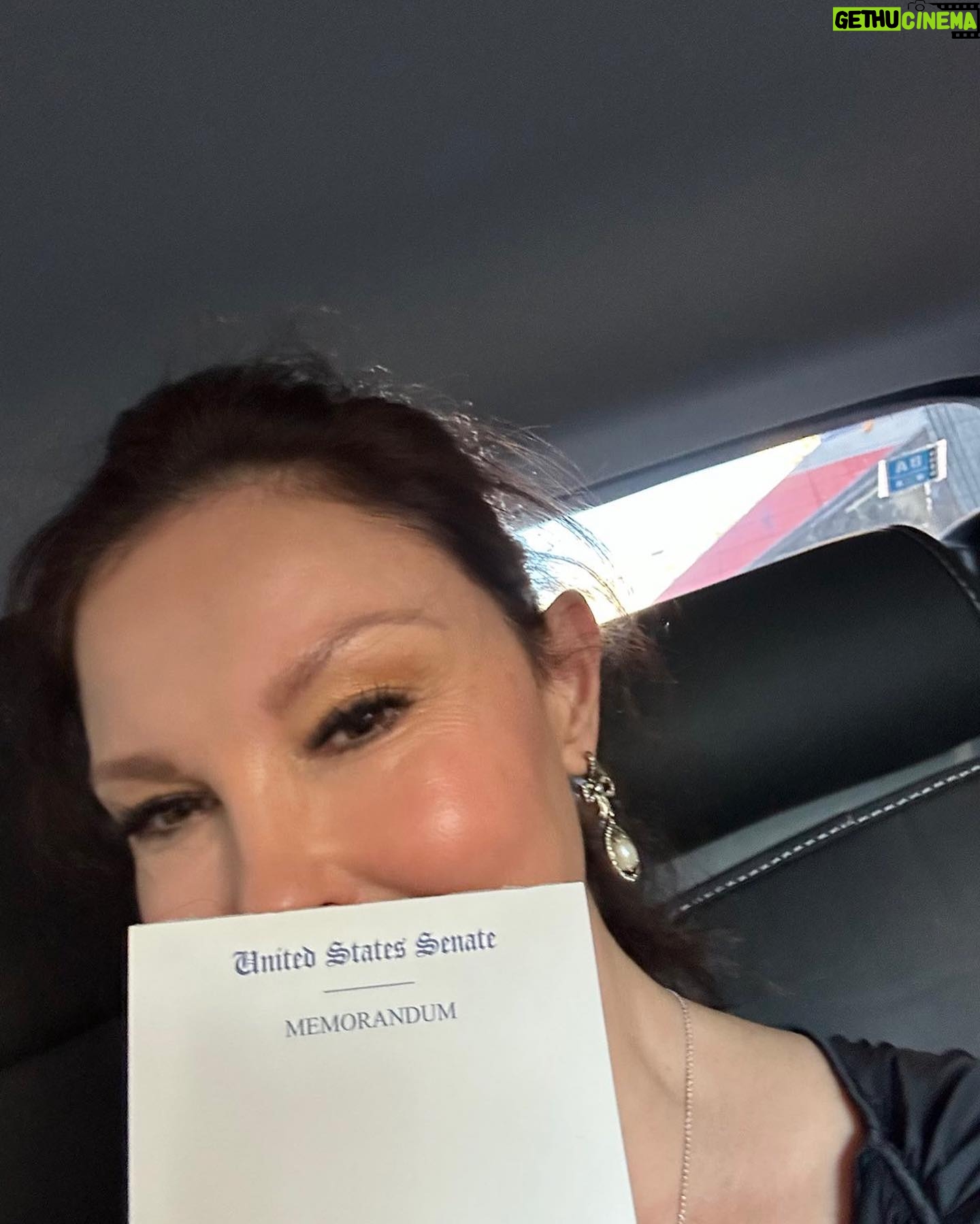 Ashley Judd Instagram - Last month, I had a mighty big week of advocacy in our nation's Capital. First, I spoke on a panel with some of my chosen sisters about the matriarchal, egalitarian world of bonobos (@bonobosisterhood) - free from male sexual violence and coercion, might I add. Next, I met with Senators about the suicide epidemic, and I shared more about #NaomisLaw and the urgent need for privacy for all families who have had a loved one die by suicide. Thank you to @senblumenthal and @marshablackburn for receiving me. Last, I spoke at the “Foreign Policy” summit about the relationship between women, peace, and security. It was an honor and great deal of fun to speak with leaders and advocates from around the country. There remains much work to be done to progress on women's equality and privacy rights, and I still left feeling encouraged about the power each of us has. The week recommitted my vigor in reaching out to those with whom I have seemingly intractable differences in order to make life more fair and safe.