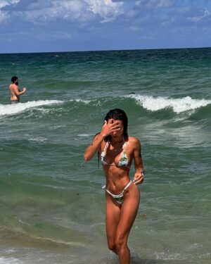 Ashley Moore Instagram - missed you ☀️🌊💛