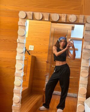 Ashley Moore Instagram - Hi Again 🙃
