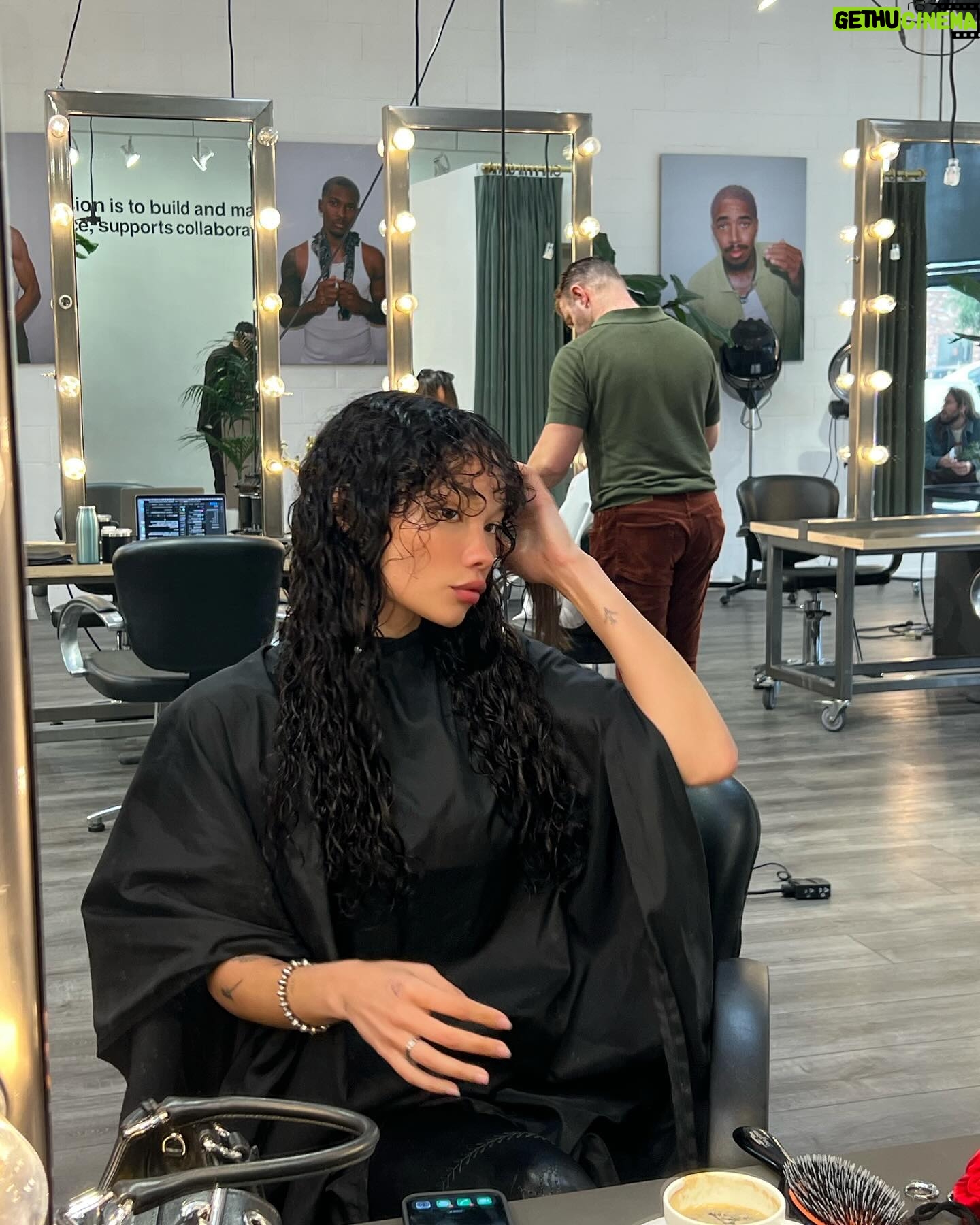 Ashley Moore Instagram - The Process! @alyssawoodhair Blessed this mess 💇🏽♀️