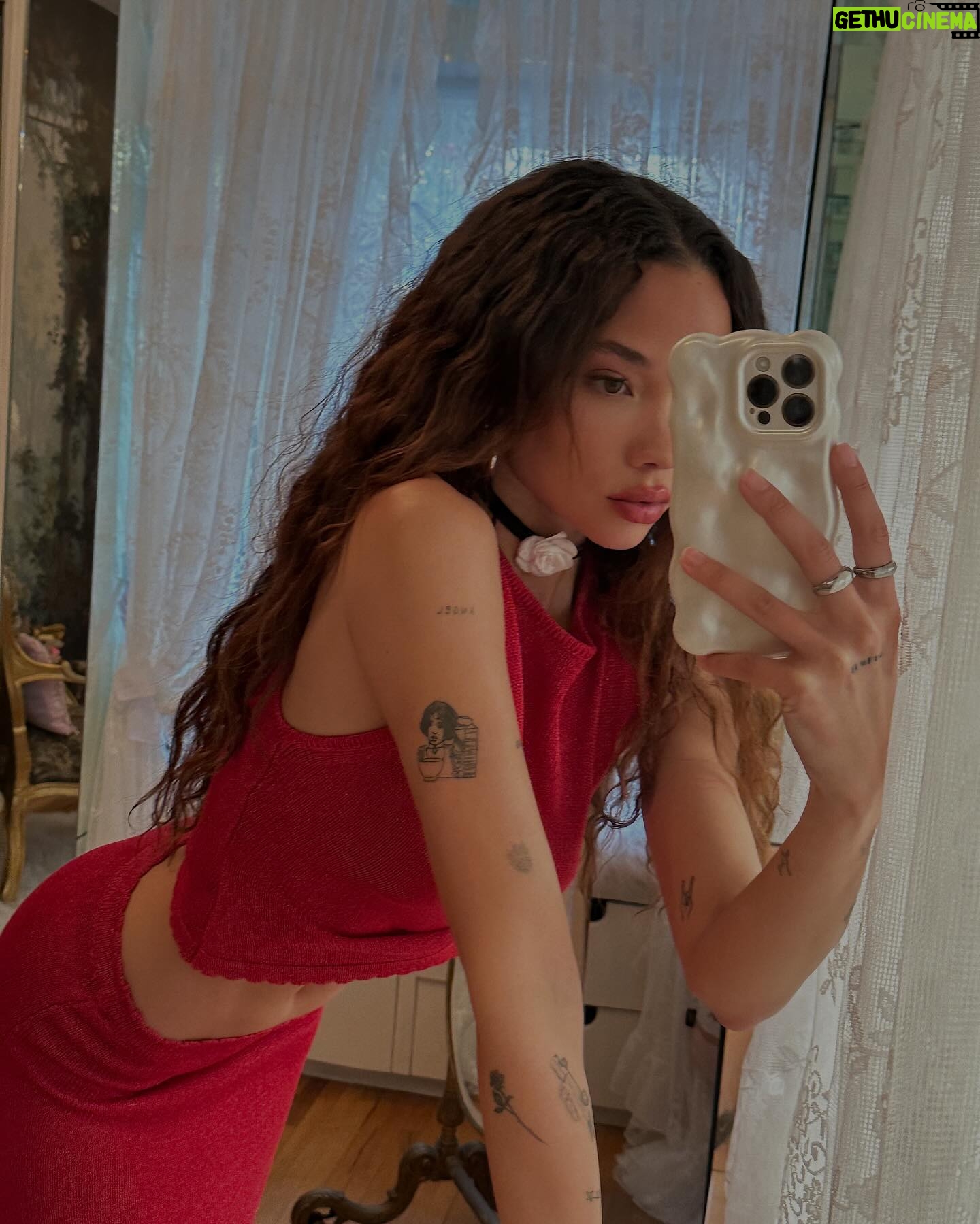 Ashley Moore Instagram - made for me in 93’ 🖤🥀