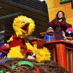 Ashley Park Instagram - We had the best time seeing you all at the Macy’s Thanksgiving Day Parade! 🍂🌟🎁❤️☃️ May your holidays be filled with love, warmth, and friendship! #MacysParade #SesameStreet