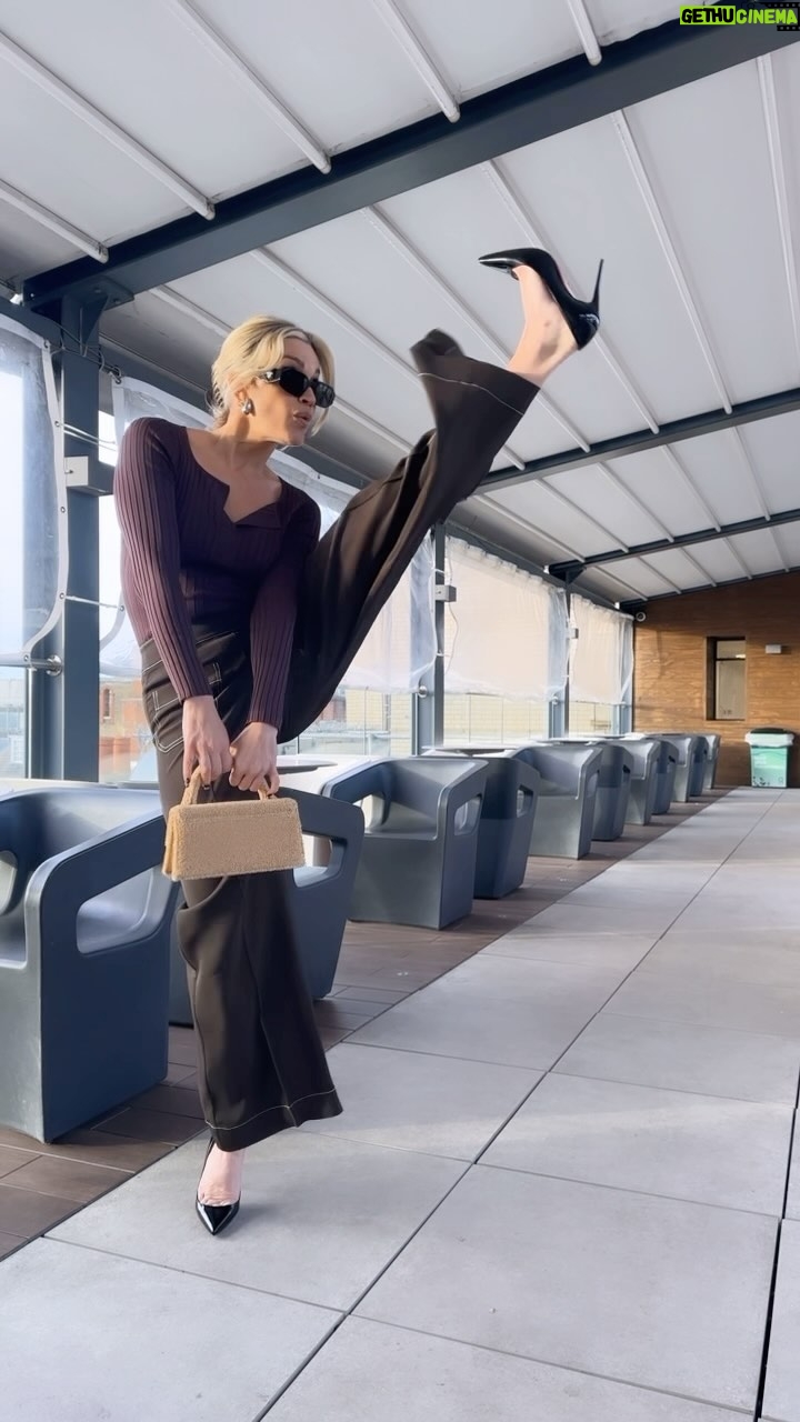 Ashley Roberts Instagram - I promise I’m werking… What’s ya fav?