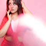 Ashnoor Kaur Instagram - Nice🙂‍↔️🩷💅🏻