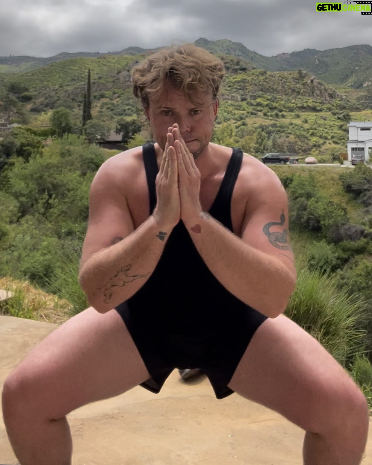Ashton Irwin Instagram - Prepare yourself, the following is a documentation of my current existence - the first two are just me chillin during my morning guitar ritual, wake up and play - bought a BBQ - here’s where it gets strange, I’m practicing my fire twirling skills and in my head I seem to think that’s what they do at Pomona beach/ Huntington Beach New Year’s Eve 😂 big things coming from this - “throwing ass” to prince on an FM radio in my house that I use for some reason now? It just feels good to listen too - hungover at pampas Brazilian food at the grove - getting massive beers with my bud @mrjmachanson - doing 100 sumo squats a day for the foreseeable future - with my green Gretsch shooting a video in the forest in Malibu at night time, creepy but cool Living La Vida Loca Ciao! X’s 💋