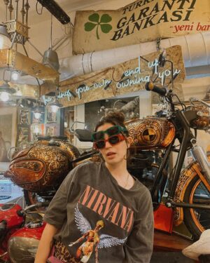 Aslı Bekiroğlu Instagram - Galata'da @ditaoptikvelens 'landık 🤓