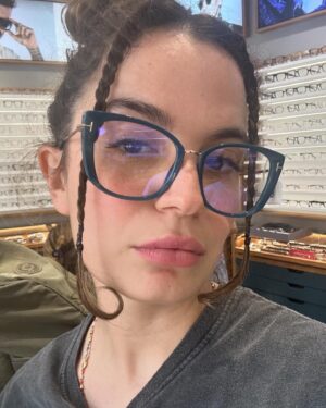 Aslı Bekiroğlu Instagram - Galata'da @ditaoptikvelens 'landık 🤓
