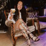 Aslı Bekiroğlu Instagram - #GoodVibeZ 🥃 #DışınaÇık @collegeema #davet
