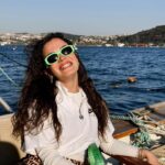 Aslı Bekiroğlu Instagram - Havanın hoşluğu yüzüme vurdu