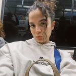Aslı Bekiroğlu Instagram - Biraz da ben 🖖🏻