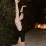 Aslı Bekiroğlu Instagram - Bence mutlu insanlarin birazcik gobegi olmali 🤓
