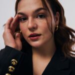 Aslıhan Kapanşahin Instagram - 🖤 @management.be