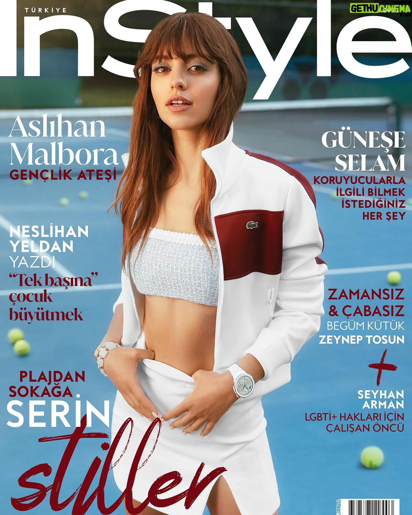 Aslıhan Malbora - 133.8K Likes - Bu ay Instyle da ben varim!
Sahane ekip⭐️
Genel Yayın Yönetmeni: @isiksimsek
Röportaj: @cerenarseven
Fotoğraf: @korayparlak
Styling: @nazlikayran
Styling Asistanları: @ekinsuoktar, @yoncastalf
Saç: @burhancilgin
Makyaj: @hakankulturofficial
Fotoğraf Asistanı: @_okanaltin
Saç Asistanı: @brkrsmky
Mekan: @hiltonistanbulbosphorus
