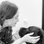 Aslihan Gurbuz Instagram - Kaydırdıkça öpüşüyorlar 🖤 #aabidöndümkiöpüşüyorlar 📸 @neylantomurcuk