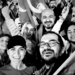 Aslihan Gurbuz Instagram - Ne yazsam karşılığını bulamayacağını hissettiğim duygular içindeydim… Bu gururu, bu coşkuyu ve her şeye rağmen birlik olduğumuzu hissettiren başta MUSTAFA KEMAL ATATÜRK ve tüm KAHRAMANLARIMIZA minnetle🙏🏻 ÇOK YAŞA TÜRKİYE CUMHURİYETİ🇹🇷 İyi ki doğdun ve iyi ki vatandaşınım❤️ (2023 ün son günü itibari ile bayraktan ve Ata dan rahatsız olan başka ülke vatandaşlarının asap bozan saldırıları sebebiyle yoruma kapatıldı. #tartışmakonusudeğil #yorumakapalı )