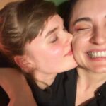 Aslihan Gurbuz Instagram - Her şeyin geçtiğini iliklerime kadar tecrübe ettiğim eski yaşımı bu zat-ı şahanelerle tecrübe ettim🙏🏻 İYİLER ile karşılaşmak tek dileğim bu gıcır yaşımda❤️ Çok şanslıyım be🐣