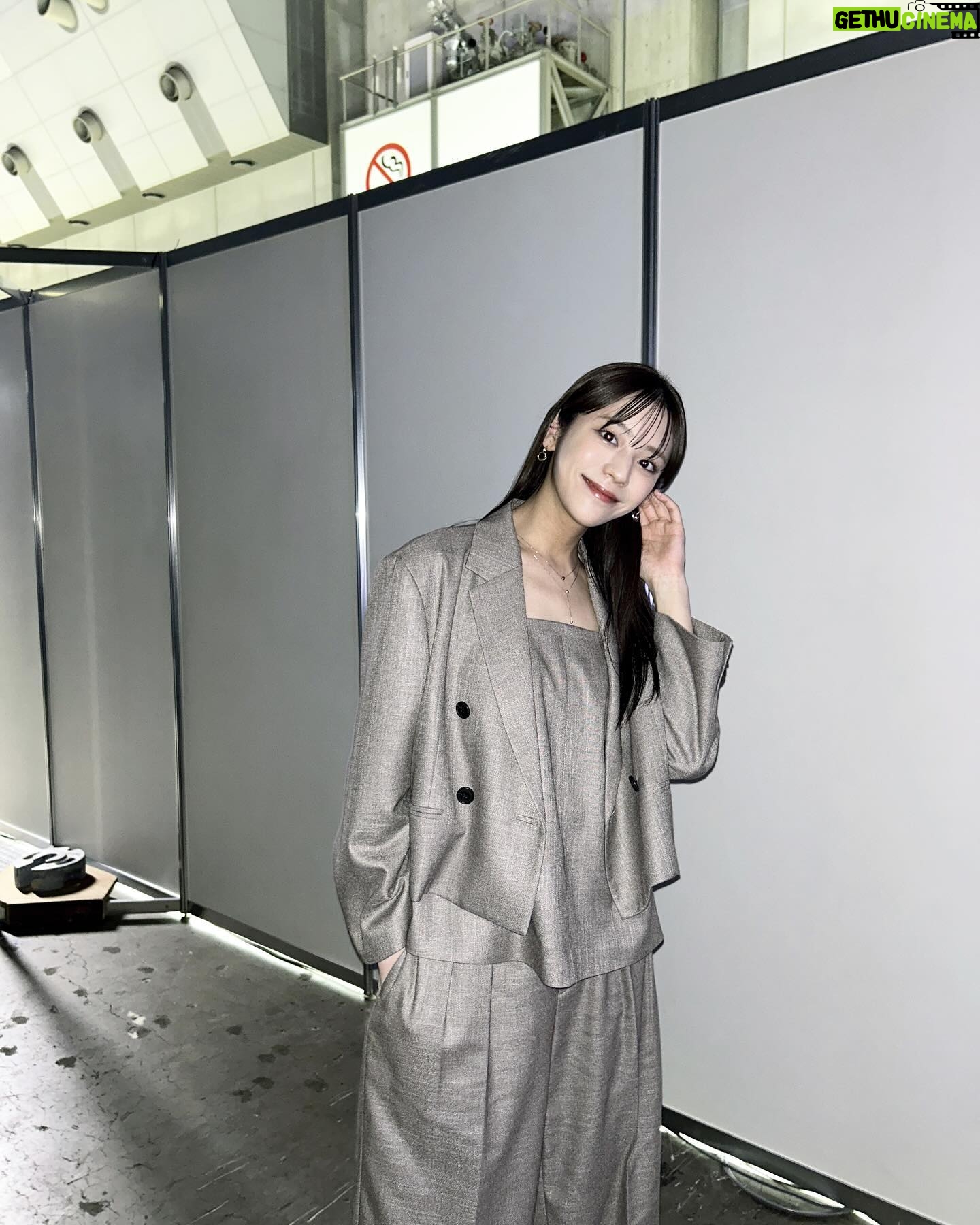Asuka Kijima Instagram - 🩶衣装 @milaowen_official 