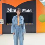 Asuka Kijima Instagram - ‍ 二子玉川で開催している Minute Maid Parkへ遊びに行きました🍊🍇 わたし実はですね、 普段からミニッツメイドを愛飲していて 現場でも家でもよく飲んでます！ このフルーティで爽やかな味わいが大好きなのです😋 果実感たっぷりなのも嬉しいよね♡ グレープとオレンジ みなさんはどちらが好きですか？ イベントにはフォトブースもあって オリジナルフォトを撮って楽しんだよ〜 〜4/21(日)まで二子玉川ライズで開催しているそうです！ ぜひ、足を運んでみてください♡ #PR #ミニッツメイド #MinuteMaid #ココロ晴ればれ