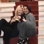 Asuman Dabak Instagram - Ne güzel geldin girdin hayatıma, iyi ki oldun ,iyi yürekli güzell Burcu’mmm, çookk mutlu yılların olsun sevdiklerinle ,çokk eğleneceğimiz çoookkkk güleceğimiz nice yıllarda hep birlikte olalım balımmm çookkk seviyorummm seni hep olll 💕💋💋💋💐💃🏽💃🏽🍷🍷🌈🙏 @burcuhtt