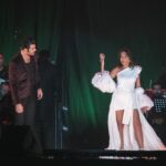 Asuman Dabak Instagram – “Broadway’den İstanbul’a “müzikalimiz ile tarihe bi ince not bıraktık gururla💃🏽💃🏽💜🙏 kostüm @cihan.nacar 😍