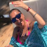 Asuman Dabak Instagram - Sevgi kavanozunun kapağı açık kalınca mı hep gülüyorduk 😜💐💃🏽💃🏽🎈🎈🌈