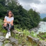 Asuman Dabak Instagram – Köprü gibi ol ,onun gibi dur şu hayatta ,gelen gelsin yargılama sonra da geçip gitsin ..ne de güzel demiş şair🔗