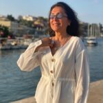 Asuman Dabak Instagram - Beyaz’ın dan gülelim dedik 🤍🌈