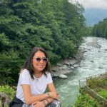Asuman Dabak Instagram – Köprü gibi ol ,onun gibi dur şu hayatta ,gelen gelsin yargılama sonra da geçip gitsin ..ne de güzel demiş şair🔗