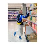 Atala Sarmiento Instagram - Ahora vuelvo…voy por el pan 🥖🍞🤭 #quevivalavida #asísí #ladolcevita #singluten #celiaclife