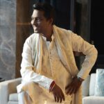Atlee Kumar Instagram – Wedding vibes 

Styled by @jukalker
Outfit : @republicbyomarfarooq
Makeup&hair : @thesamanthajagan
Photographer : @dinesh_baburaj