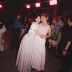 Atsuko Maeda Instagram - . 昨日の思い出🍓 お友達よっぴーのブランド #littlesunnybite10th anniversaryランウェイ❤️ 可愛いし感動するしかっこいいしもう最高👏 沢山の人を愛し愛されてるよっぴー🧸💛 改めて本当に本当に好き！！！そしておめでとう🩷 「かっこつけずに自分らしく表現する」 私もこういたいな🌈 パーティで会えたみんな可愛かった〜💗💗