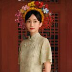 Atsuko Maeda Instagram - . 中国の泉州を訪れ、「簪花」という伝統的な風習に触れました💐💐 地元の人々は皆、「今生の簪花は、来世の美しさを約束する」と語っていました☺️素敵💓💓 #中国 #泉州 #前田敦子中国日記