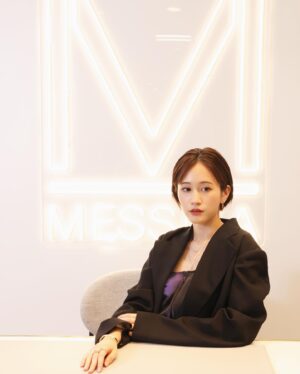 Atsuko Maeda Instagram - .
#MESSIKA.そごう横浜店

ムーヴコレクション
マイツインコレクション

メシカジュエリーは自分の一部のようにフィットしてくれて身につけるとより愛おしいく、日常に楽しさをプラスしてくれる🩰❤️
実際に目にして感じこれだって一つとの出会いを体験してみて欲しいな🎄

@messika
#MESSIKA#Disruptingdiamonds
#MessikaCosmicXmas