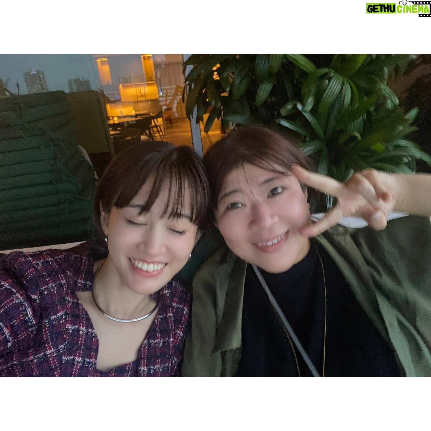 Atsuko Maeda - 3 Likes - .
ćććć š»š³2ę„ē®ć®č”£č£
ćć®ę„ć®ććć«ćć®ć¶ććć¶ć¤ć³ćć¦ćććē¹å„ćŖäøēć
ēććć«åćć§ćććććć¦ć°ć«ć¼ćę代仄ę„ć®ćć®ć¶ć«ä½ć£ć¦ćććććå¬ćććŖćØęććęę”ććć¦ććć ć夢ćå¶ćć¾ććć
ććććØćć¶ć¼ć”ććšā¤ļø
å¹øćć®å¤§ęøę»ćŖćććć ć§ććć