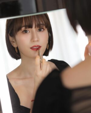 Atsuko Maeda Instagram - .RMK.
4/5発売のデューイーメルトリップカラーのローンチイベント💄
絶妙なくすみ感のカラーバリエーションで発色最高ツヤツヤ潤い、立体感も出してくれる、さらに色落ちしないからもう凄い！

新作リップライナーにも感動しちゃった!使い勝手良すぎで👏

#rmkofficial #PR