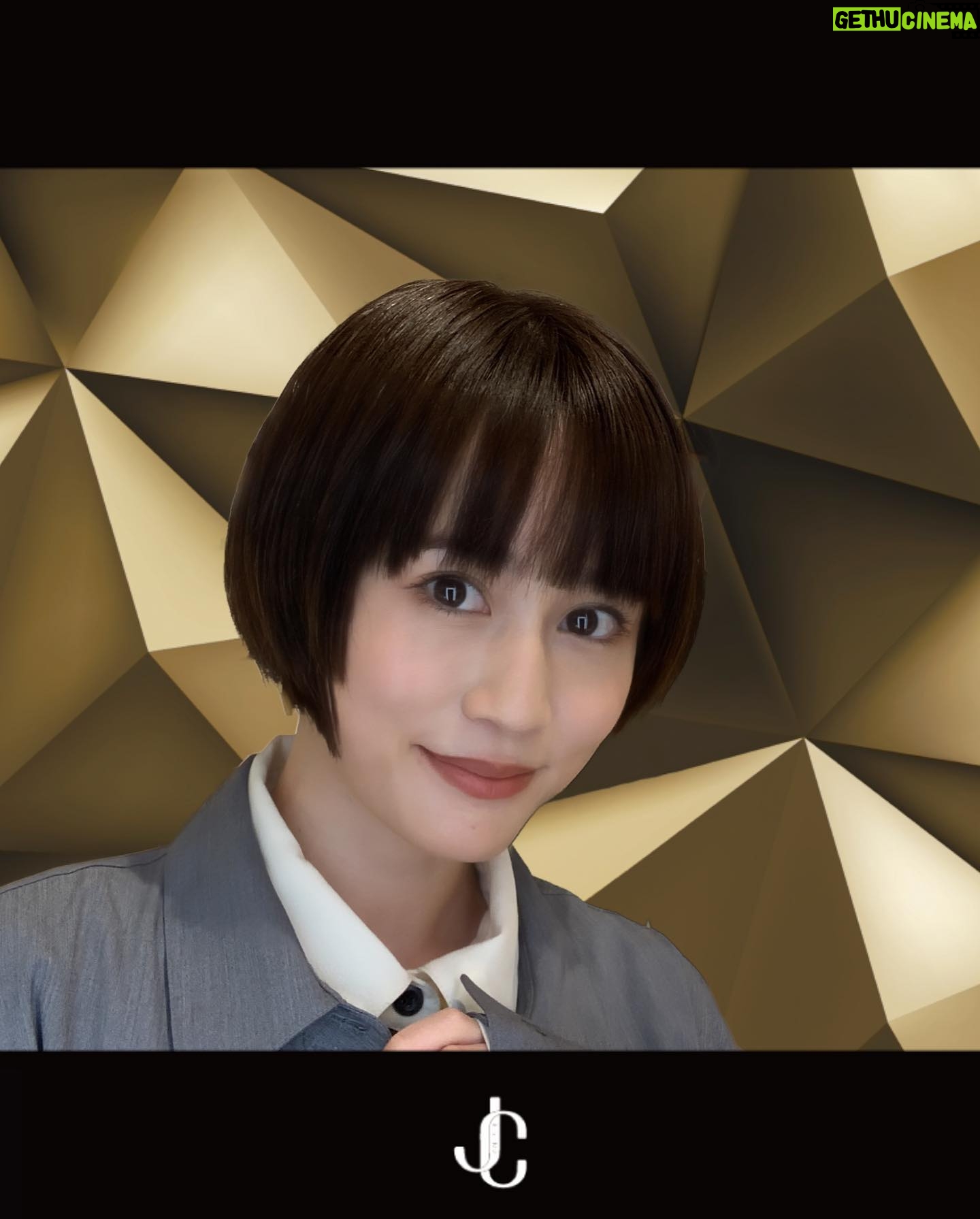 Atsuko Maeda - 3 Likes - .
#JimmyChoo
DIAMONDć³ć¬ćÆć·ć§ć³
ćććÆć«é“ć«ć¢ćÆć»ćµćŖć¼ć®ćć¼ćæć«ć³ć¼ćć£ćć¼ćć§
蔨åéåŗć«ćéŖéćć¾ććš
DIAMONDć³ć¬ćÆć·ć§ć³ć®ć·ć³ćć«ć«čÆććććéē«ć¤ćć¶ć¤ć³ććććć¾ććŖććšāØ
ę®ę®µä½æćć«ćę群ć§ćļ¼ę©éē§ęć«åćå
„ćć¦ć¾ćš„š„
蔨åéåŗć§PHOTO SnapććæććŖć§ę®ć£ć¦ćć®ććć§ćā¤ļø
#PR #JimmyChoo #ćøćć¼ćć„ć¦