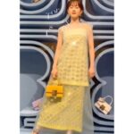 Atsuko Maeda Instagram - .Toryburch. #Toryburch #トリーバーチ #Tmonogram 伊勢丹新宿本館1階ザ・ステージ Toryburchポップアップストア 空間がもう可愛いすぎです💙💙💙 夏らしい華やかな新作が先行発売していて 私はタオル地トートのレッドをこの夏のバックにします❤️‍🔥 トリーバーチの皆さん太陽のような方達🫶🏻 6月6日までの期間限定 是非みんなも遊びに行ってみてね🦭☀️