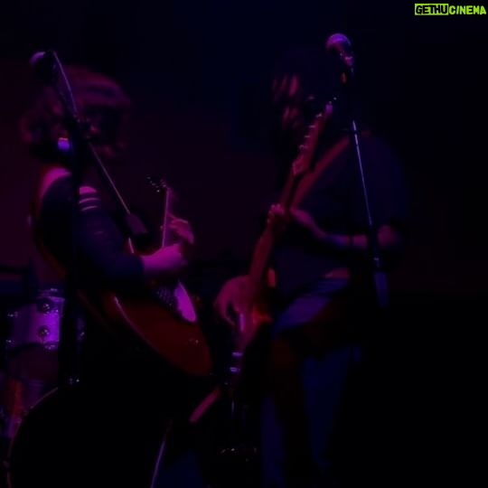 Aubrey Anderson-Emmons Instagram - Had a fun show last night!! #music #band #rock #musician