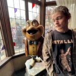 Aubrey Anderson-Emmons Instagram - @disneyland <33