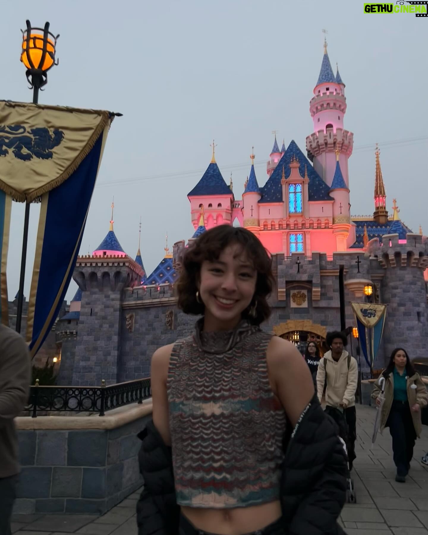 Aubrey Anderson-Emmons Instagram - @disneyland <33