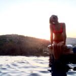 Audrey Whitby Instagram - @sabinerrutten brought over her digital camera to take MySpace pics. <3 #topfive
