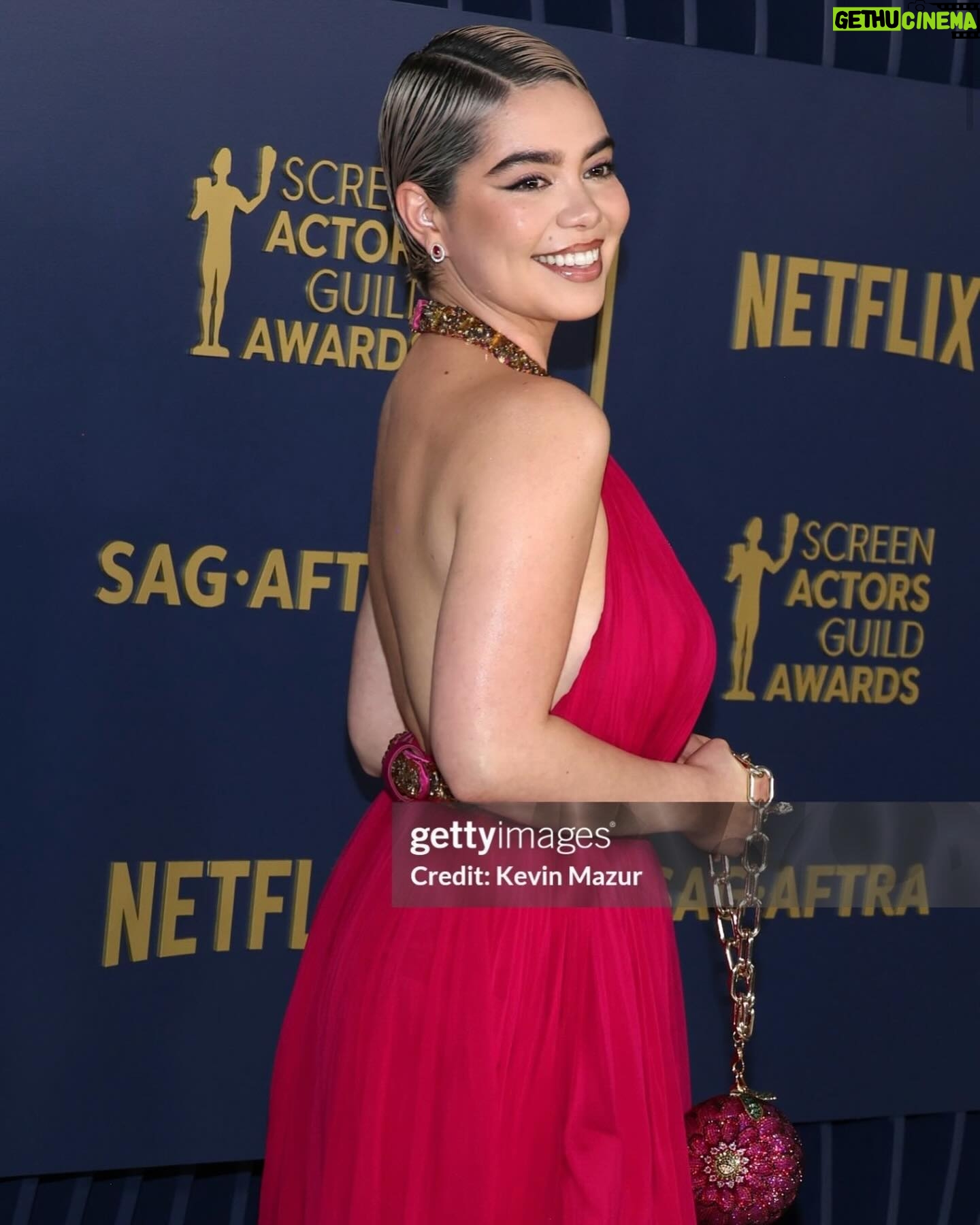 Auli'i Cravalho Instagram - @sagawards Saturday w/ my hot date @meta @shrimptoncouture ❤️💕