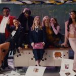 Auli'i Cravalho Instagram - If you play with The Plastics… don’t be surprised if you get burned 🔥🔥🔥 @entertainmentweekly #MeanGirls Everyone say thank you to the fabulous EW Creative Team — Photo Director: @alison_wild Head of Video: @kiwiharding Creative Director: @chuckkerr