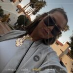 Aurélie Van Daelen Instagram – 🪩⚡️ Tout ce que j’aime dans cette série de 📸 
1 / Cette tenue de 🔥 @stellanovacopenhagen #publicité 
2/ this gurl got an attitude 😉
3/ je dors ici, vous avez vu la vue ? 
4/  je suis généreuse voici la réf : @yslbeauty LOVESHINE : 44 nude lavalliere
5/ ces cactus OMG 🌵je veux le même chez moi 
6/ Zoom sur la tenue (pcq je l’aime trop) et vous ? on en parle de ce qu’Amandine dit ?! 🤣
7/ j’ai 289 photos de vue dans ma pellicule 😏
8/ la photo en question 
9/ un petit selfie of course c’est la baaase