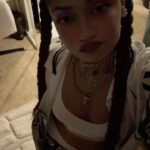Avani Instagram - 🤷🏽‍♀️ #style #fashion #barbie