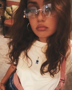 Avani Instagram - idek what’s happening