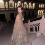 Avneet Kaur Instagram – In my param sundari moment 🧚‍♀️💗🤭

Styling @kmundhe4442 
Wearing  @mohrayacouture
Jewellery @laadoatelier 
Makeup Me